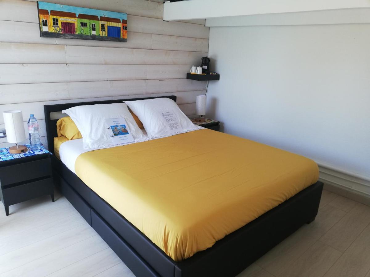 Studio Independant Chez L'Habitant Avec Piscine Et Cuisine Exterieures Λα Ροσέλ Εξωτερικό φωτογραφία