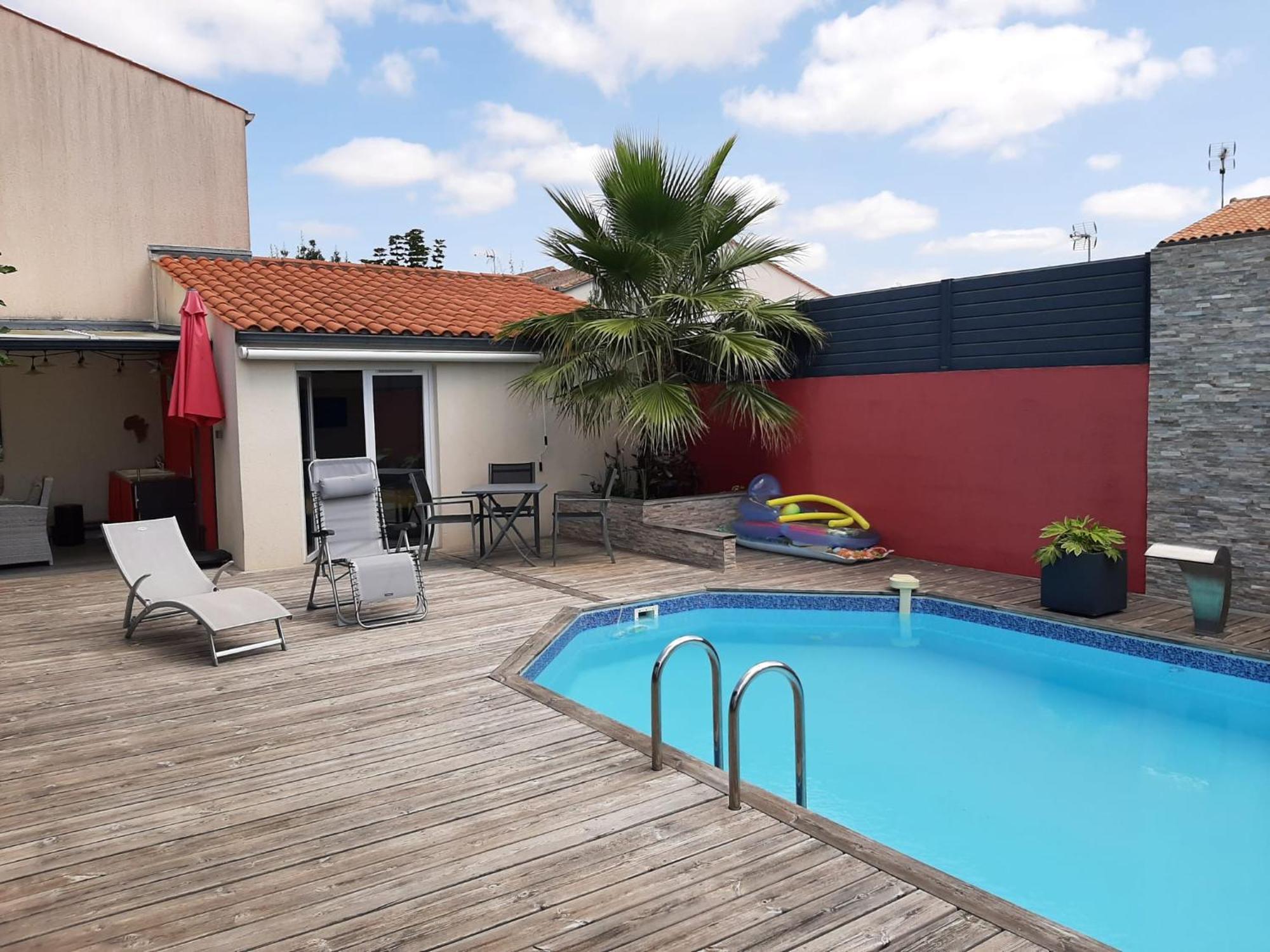 Studio Independant Chez L'Habitant Avec Piscine Et Cuisine Exterieures Λα Ροσέλ Εξωτερικό φωτογραφία