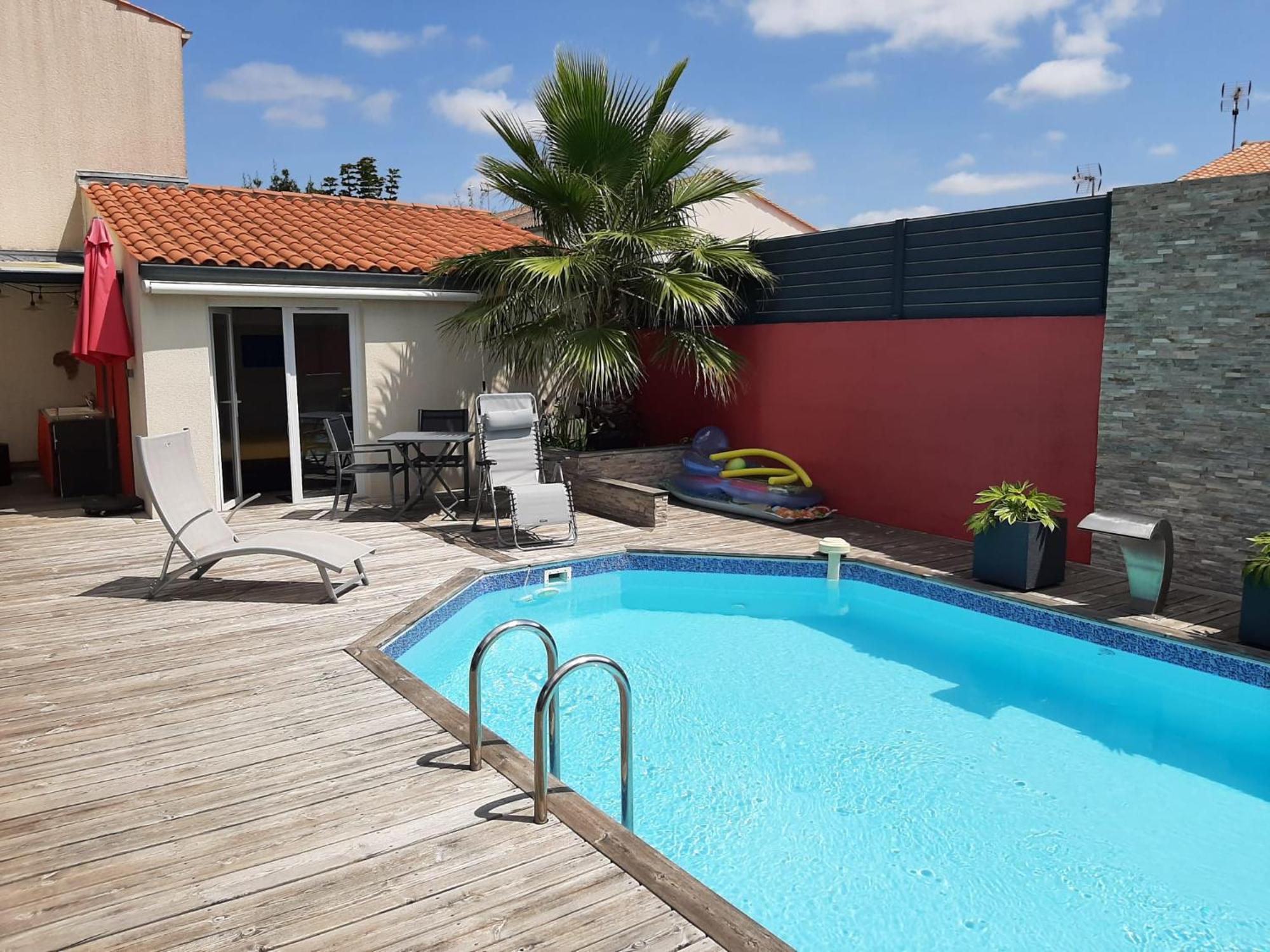 Studio Independant Chez L'Habitant Avec Piscine Et Cuisine Exterieures Λα Ροσέλ Εξωτερικό φωτογραφία